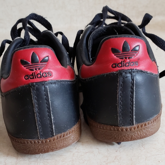 Adidas Samba Boys Red/Black size 11K, Toddler - Picture 3 of 6